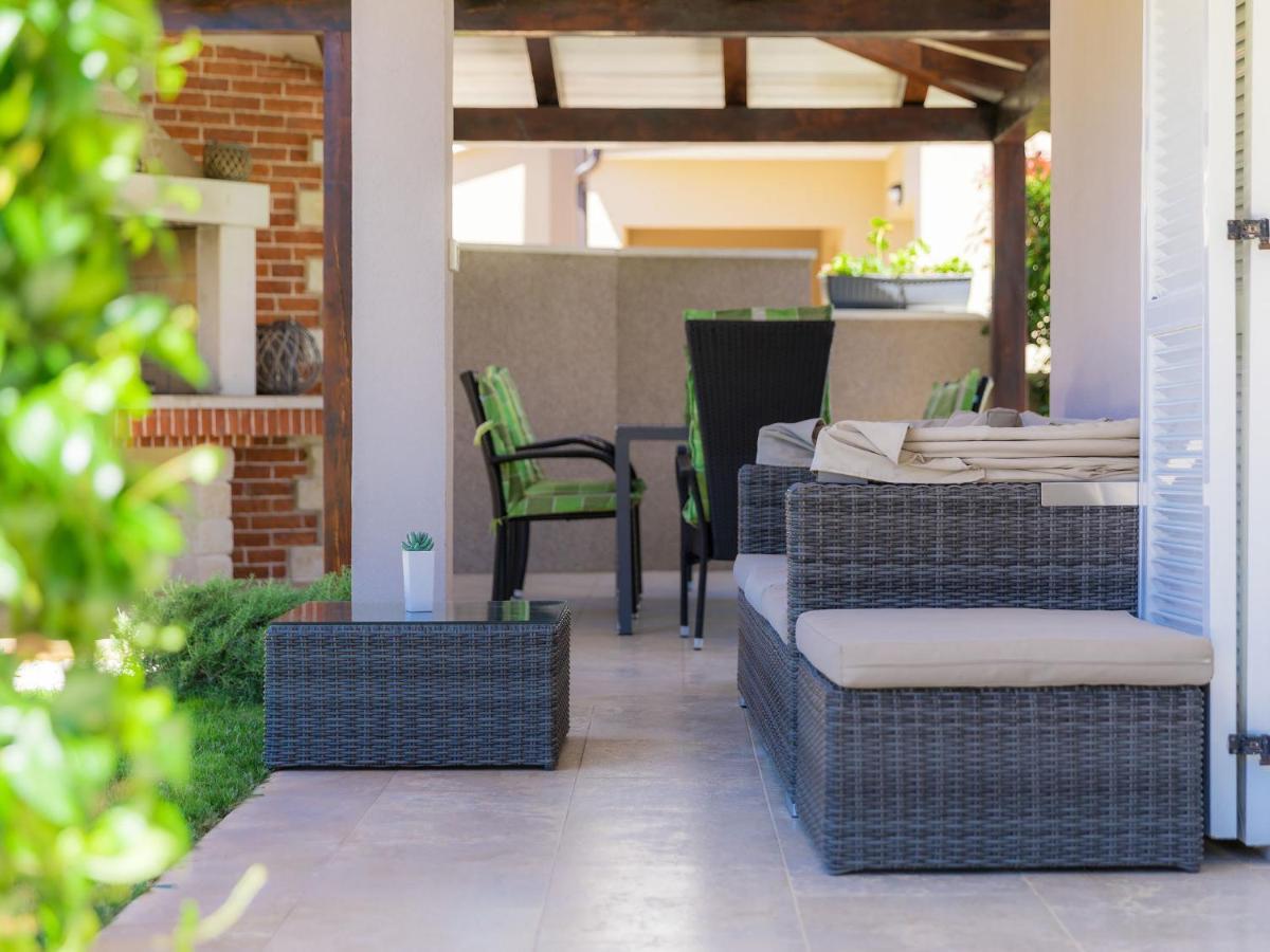 Holiday Home Villa Valentina By Interhome Loborika ภายนอก รูปภาพ