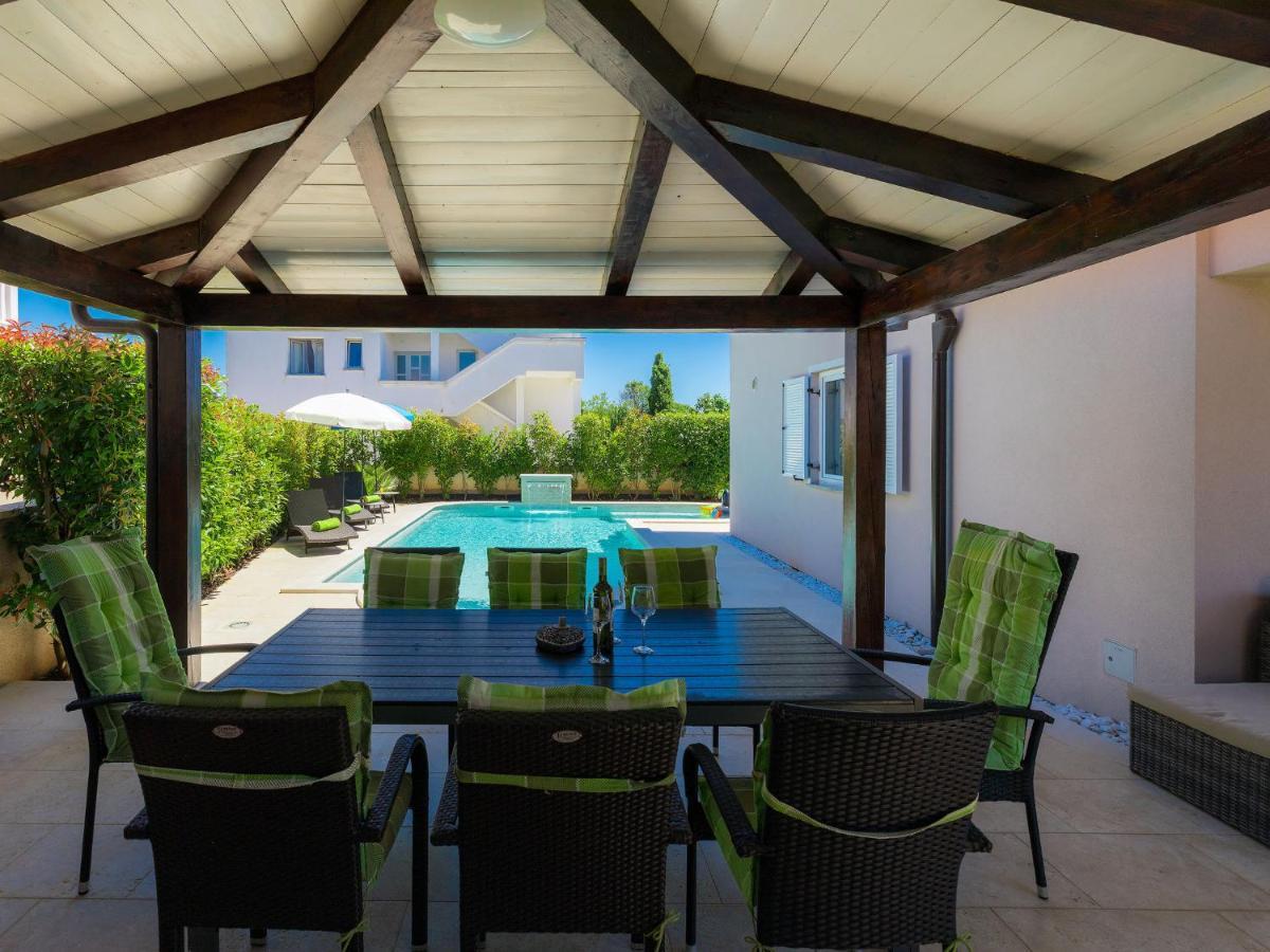 Holiday Home Villa Valentina By Interhome Loborika ภายนอก รูปภาพ