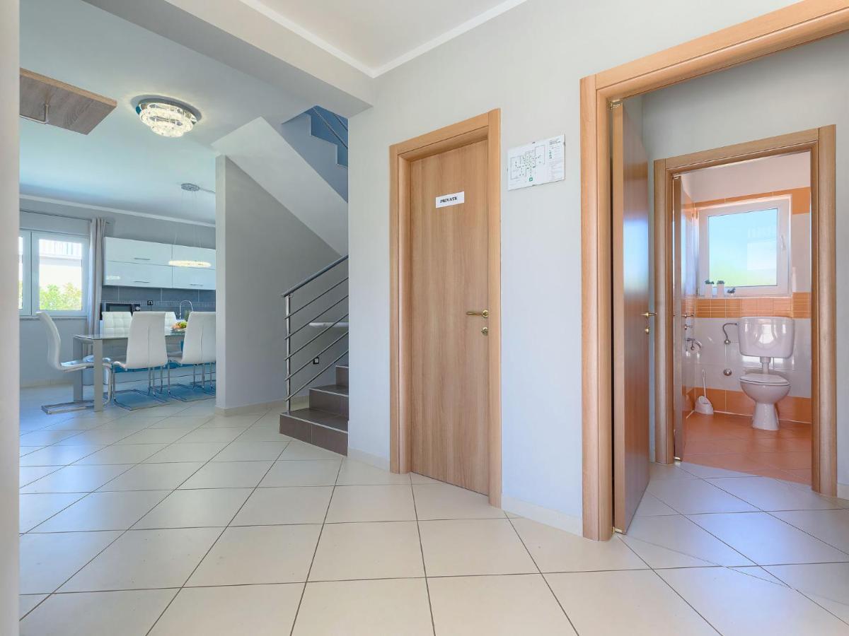 Holiday Home Villa Valentina By Interhome Loborika ภายนอก รูปภาพ
